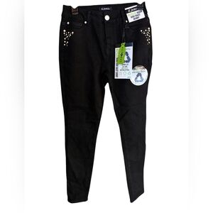 D.Jeans NWT Repreve High Waist Black Studded Skinny Jeans Size Four